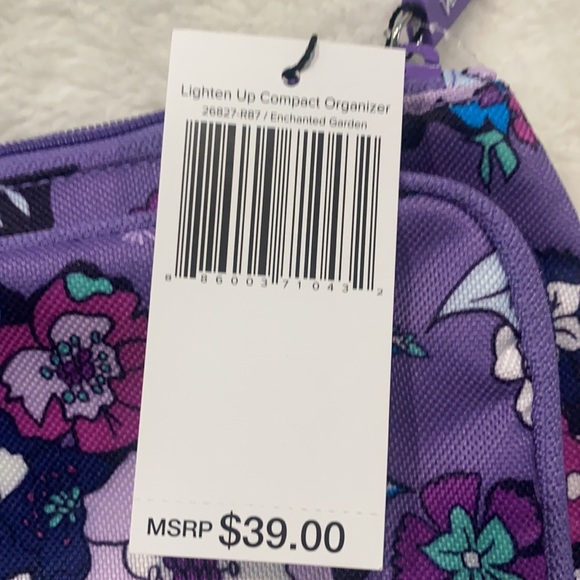 💜🆕Vera Bradley Lighten Up Compact Organizer, Enchanted Garden - Picture 5 of 6